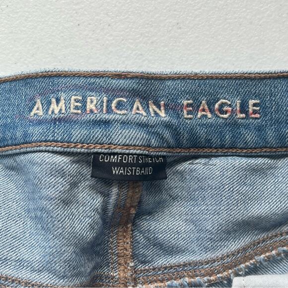 American Eagle Light Wash Distressed Flare Jean Size 12 Long - Picture 3 of 13
